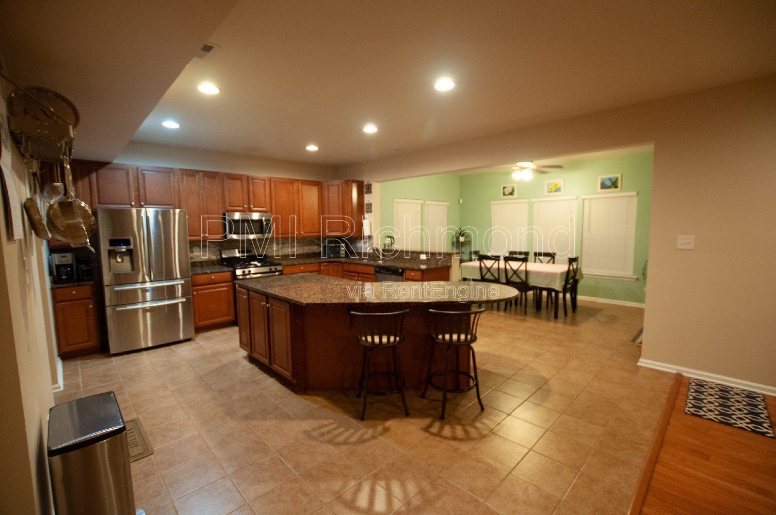 Stunning 4 Bedroom Colonial Home in Glen Allen! property image