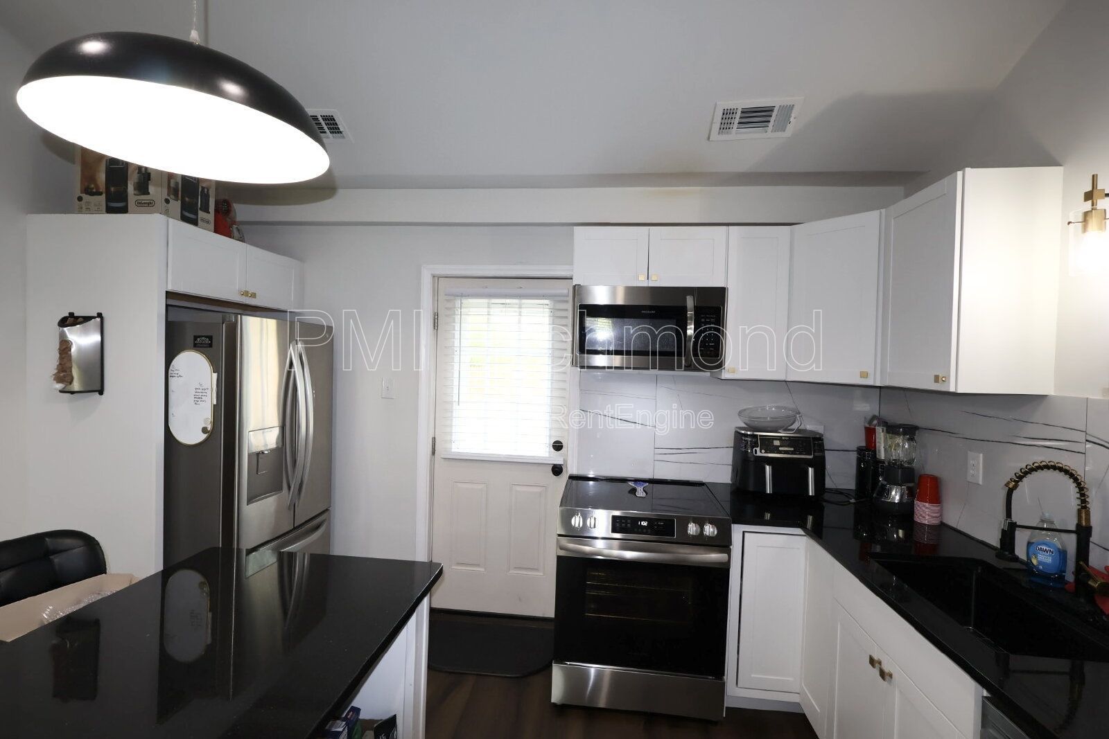 Charming 3-Bed Home with Modern Updates at 936 Halsey Ln! property image