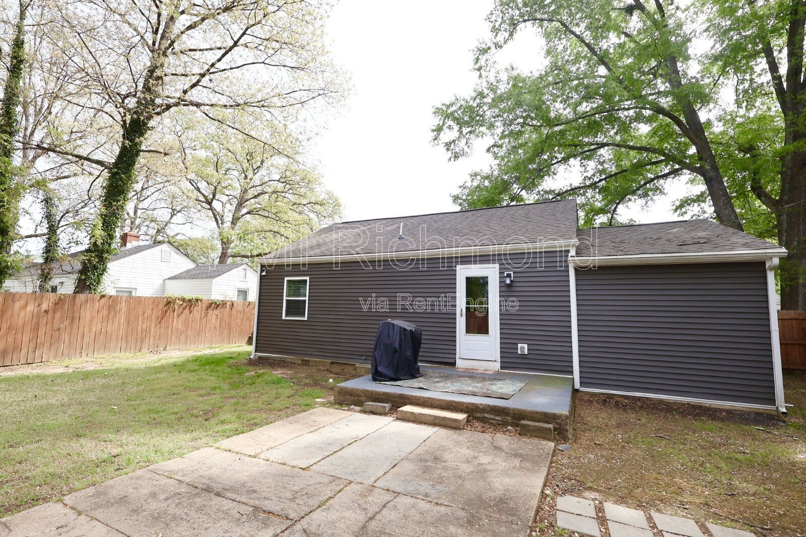 Charming 3-Bed Home with Modern Updates at 936 Halsey Ln! property image