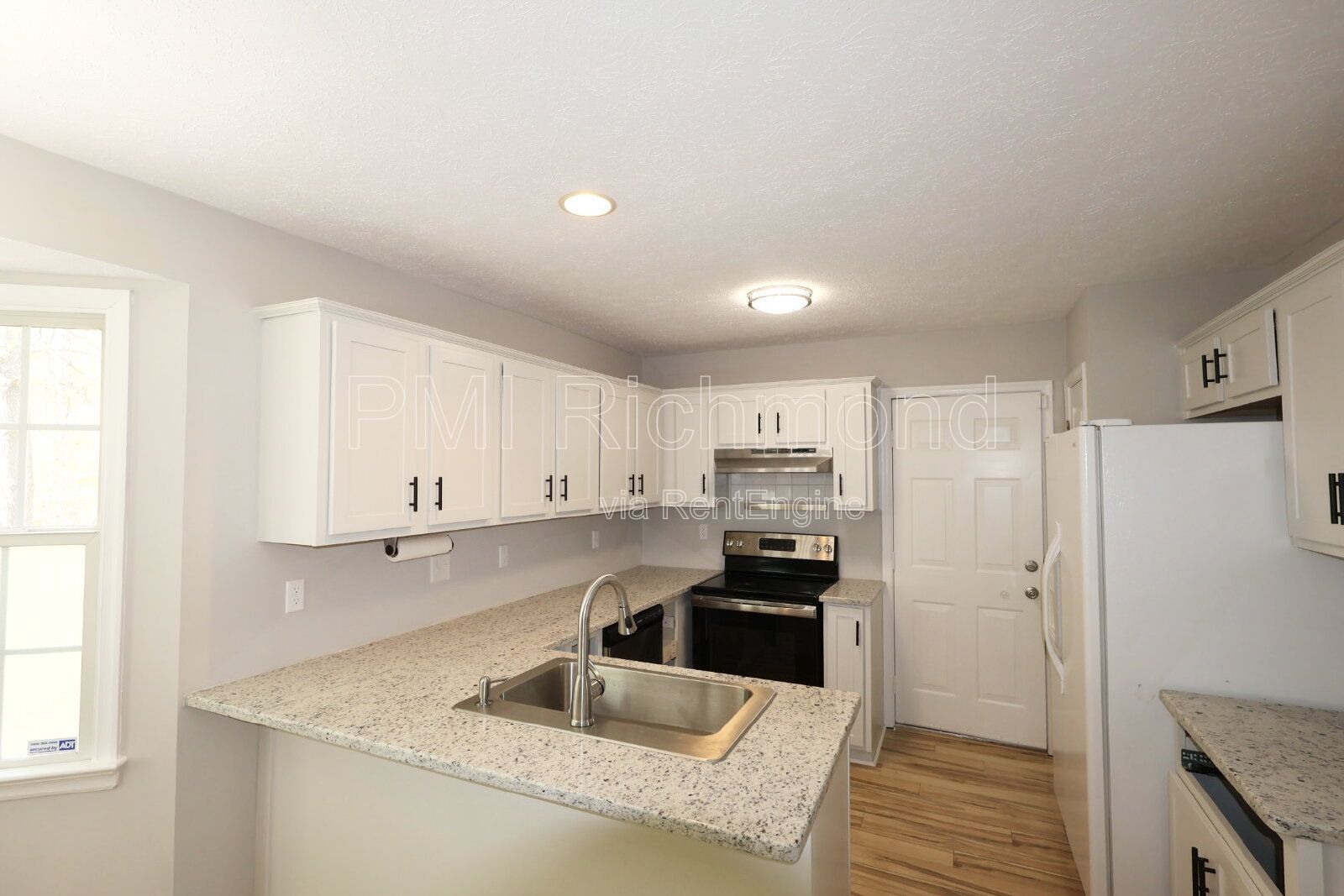 Newly Updated 4 Bed Home in the Desirable Ashbrook Subdivision! property image