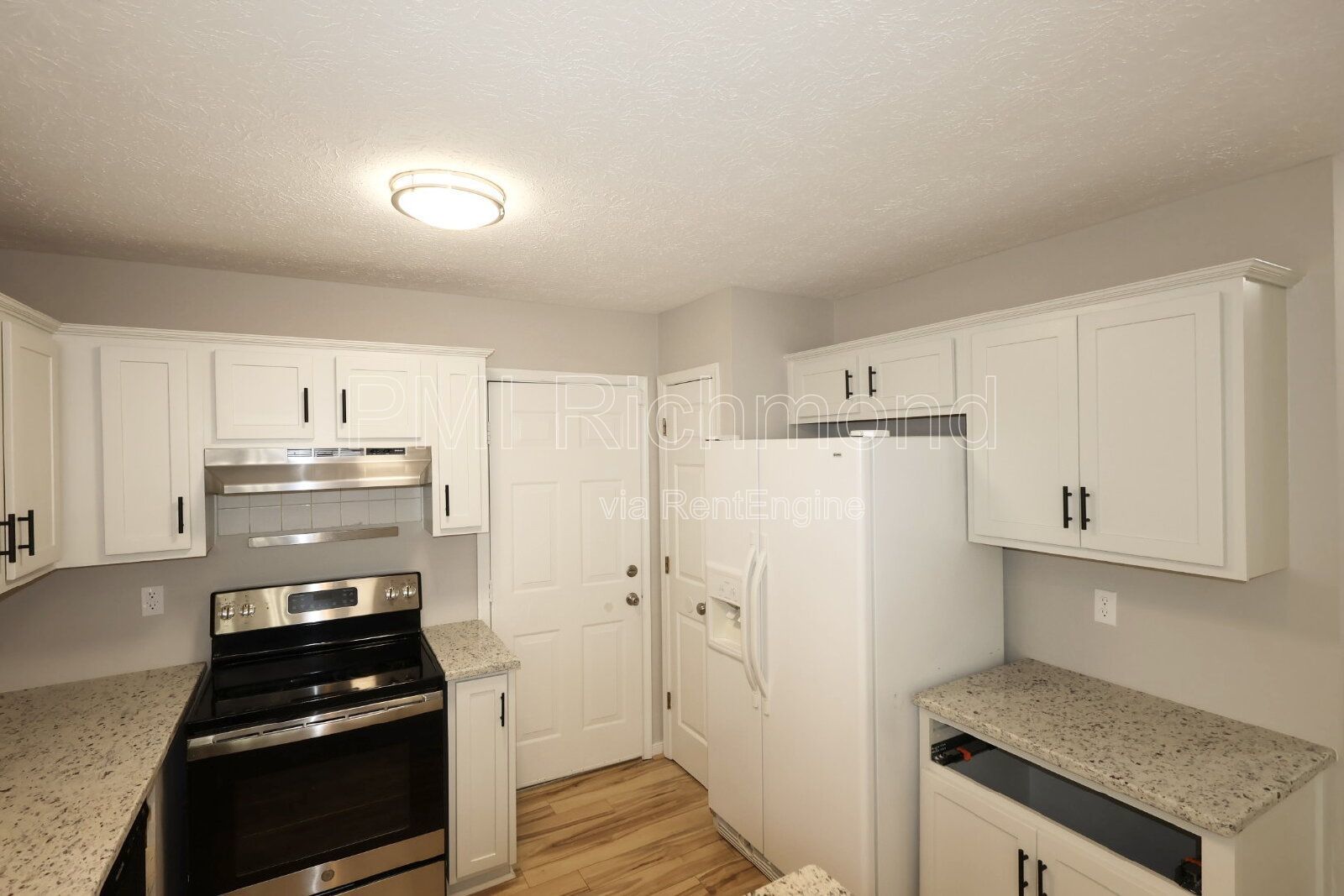 Newly Updated 4 Bed Home in the Desirable Ashbrook Subdivision! property image