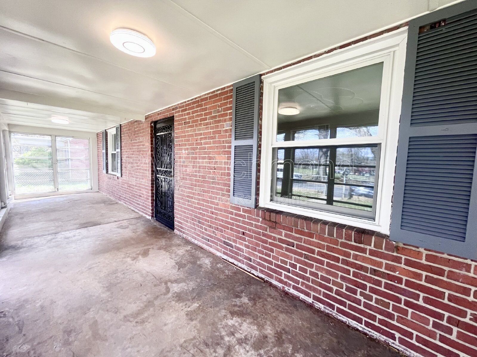 Amazing 4-Bed Home in Richmond, VA with Ample Space and Character! property image