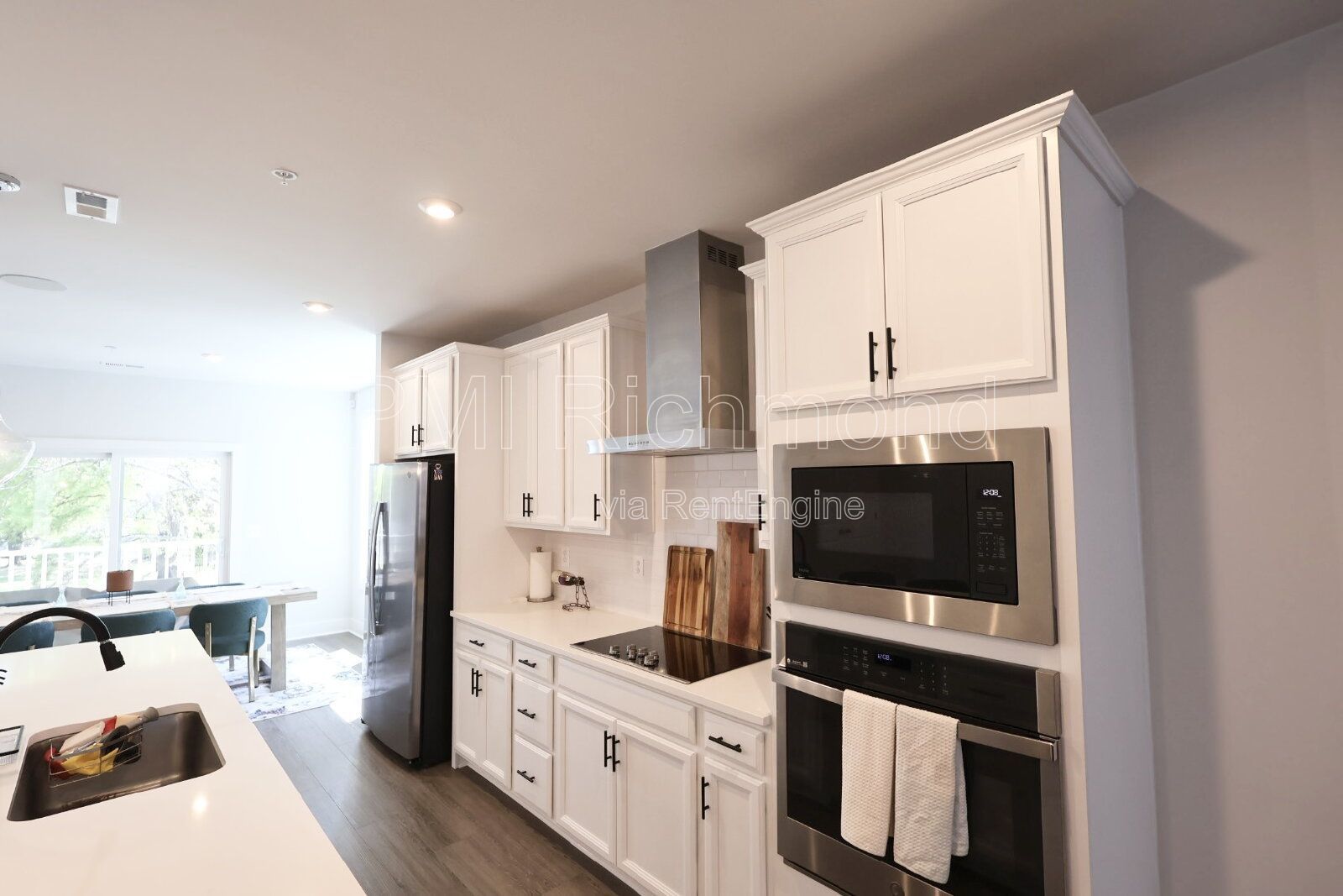 Experience Luxury Living: 3-Bed Condo at 1500 Moore St #B in Richmond! property image