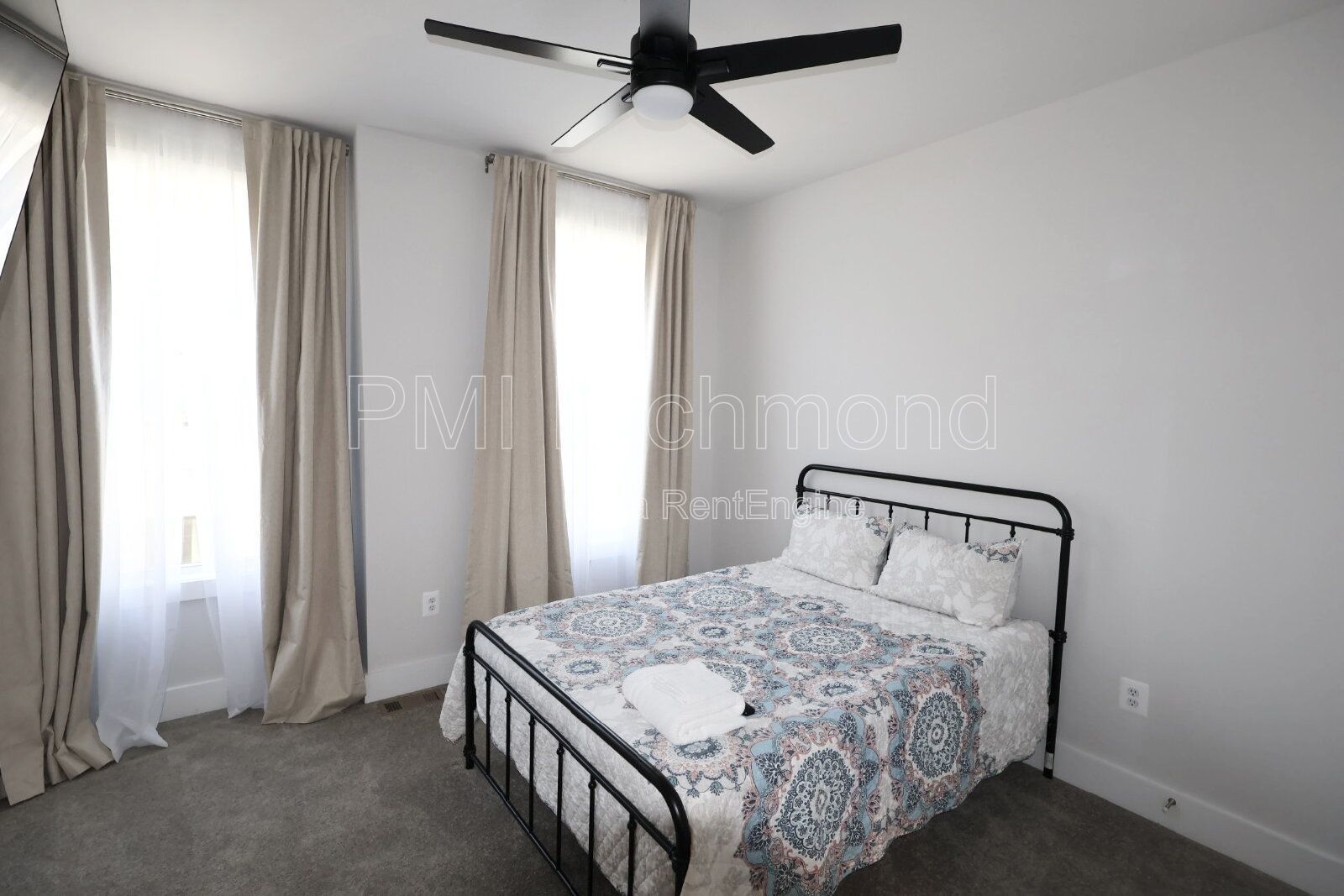 Experience Luxury Living: 3-Bed Condo at 1500 Moore St #B in Richmond! property image