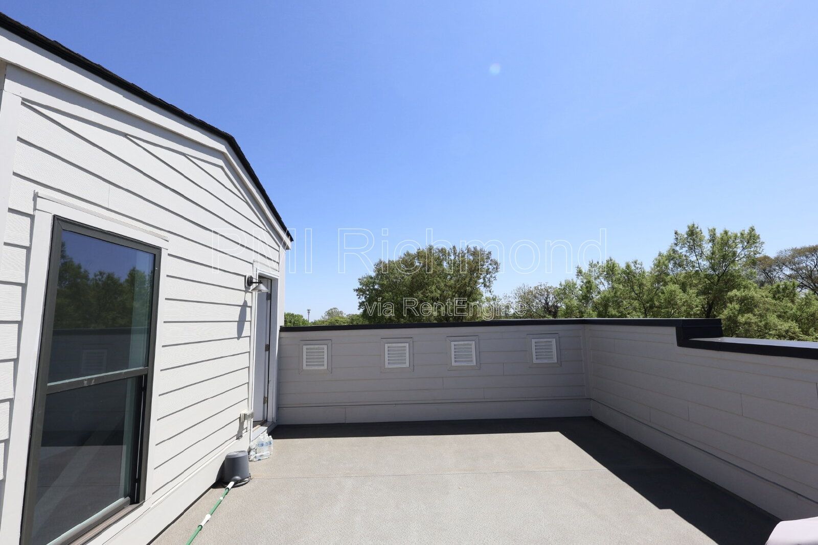 Experience Luxury Living: 3-Bed Condo at 1500 Moore St #B in Richmond! property image