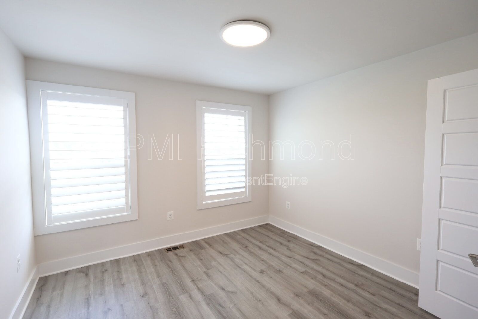 Gorgeous 3-Bed Townhouse in Short Pump with Granite Touches! property image