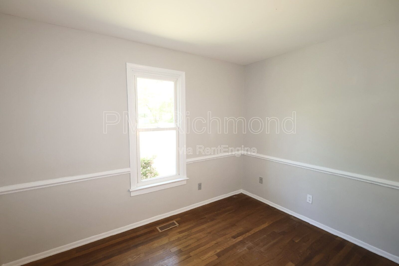 Cute 3-Bed Ranch with a Screened in Porch in Chesterfield! property image