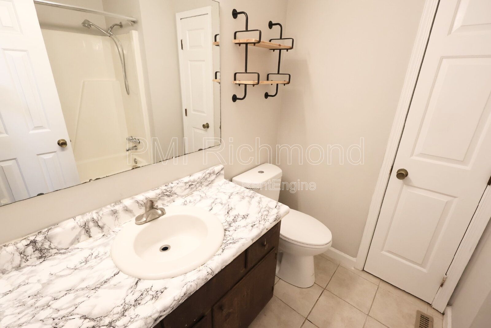 Cute 3-Bed Ranch with a Screened in Porch in Chesterfield! property image