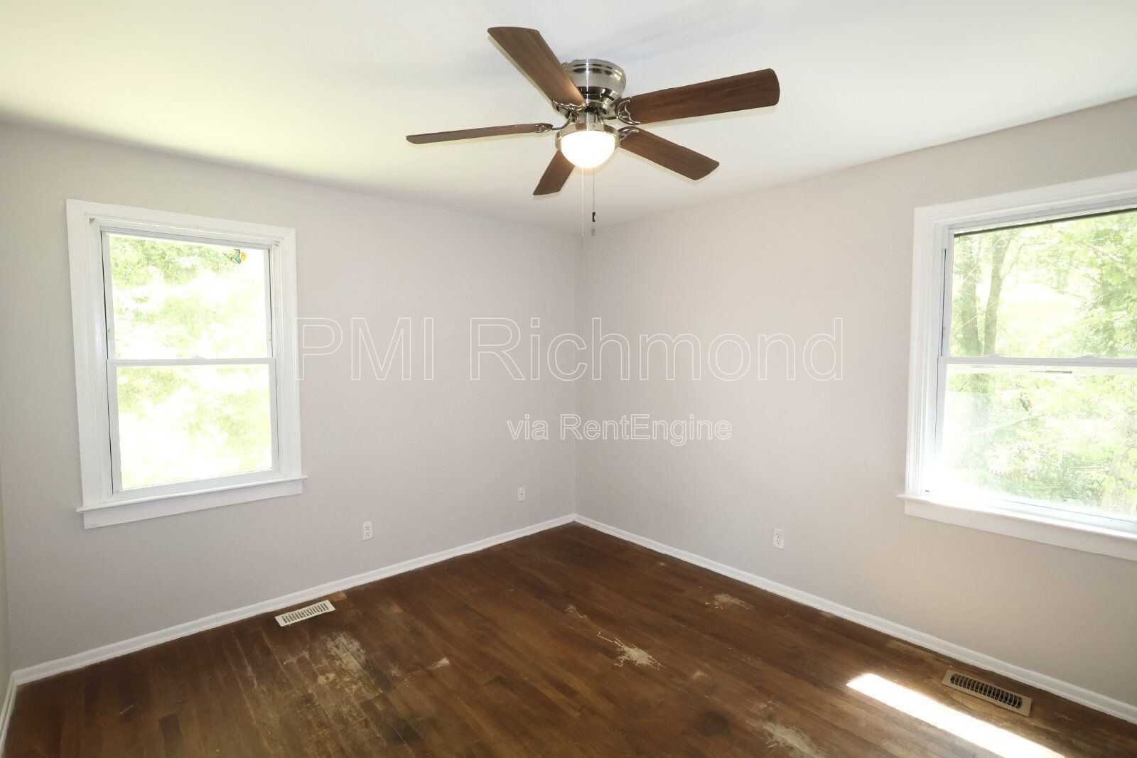 Cute 3-Bed Ranch with a Screened in Porch in Chesterfield! property image