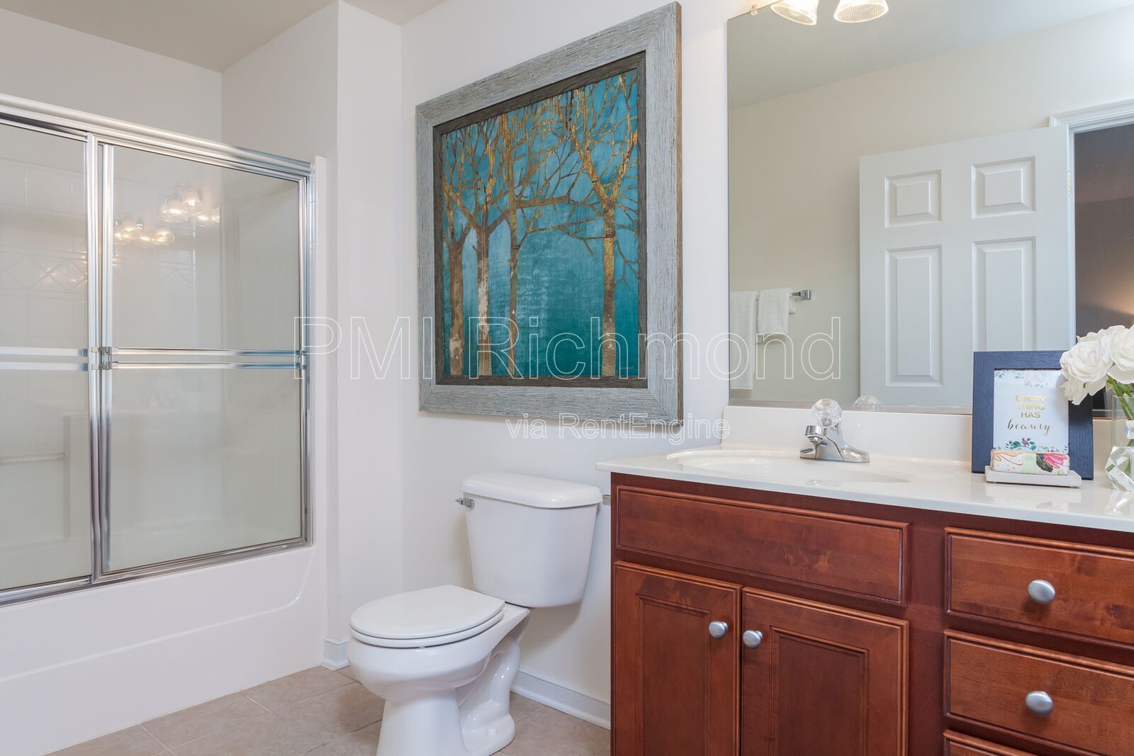 Beautiful Town Home in the Townes at Stratford Subdivision in Richmond! property image