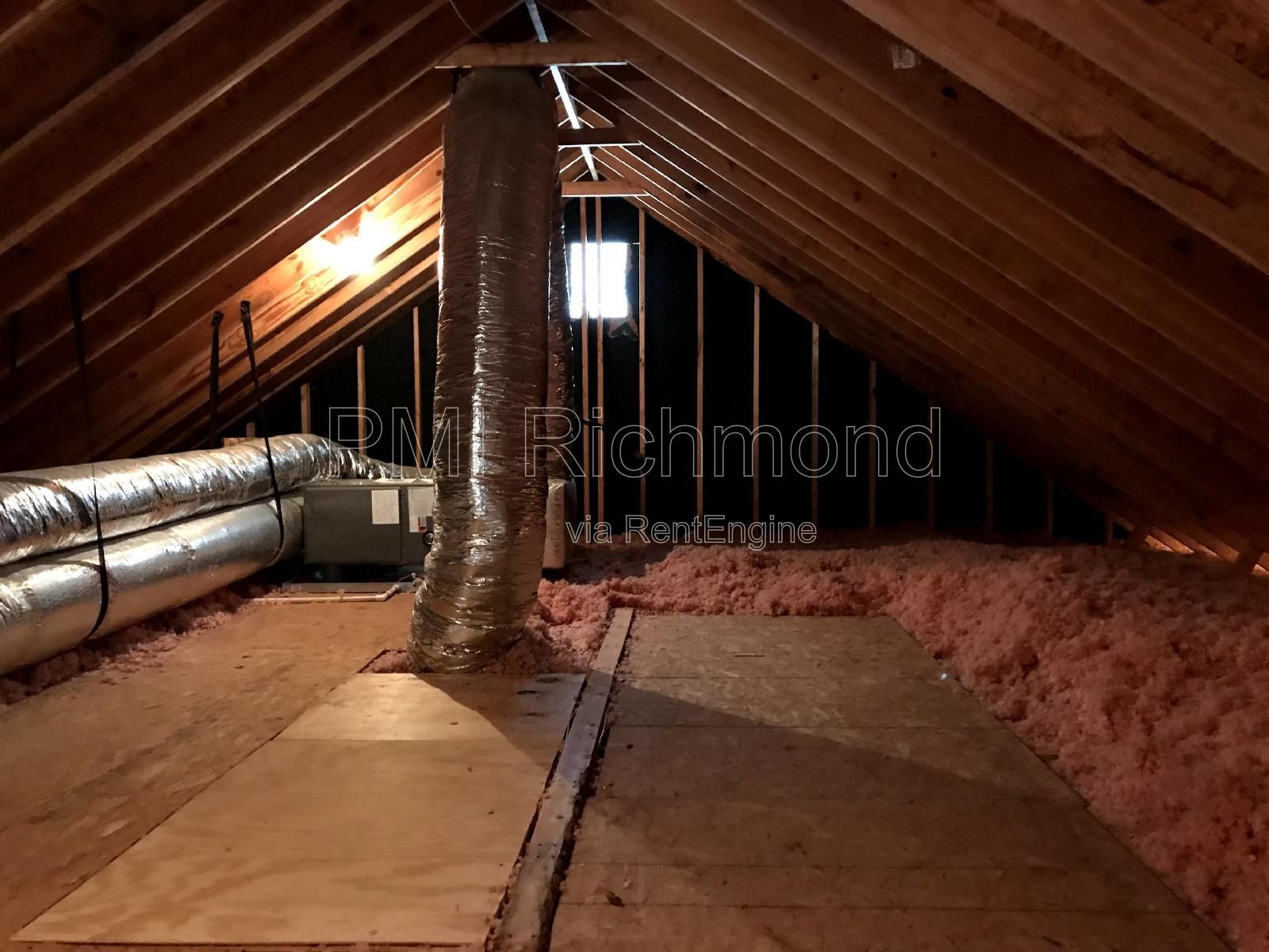 Traditional Style Single Family 4Bed Home in Chesterfield! property image