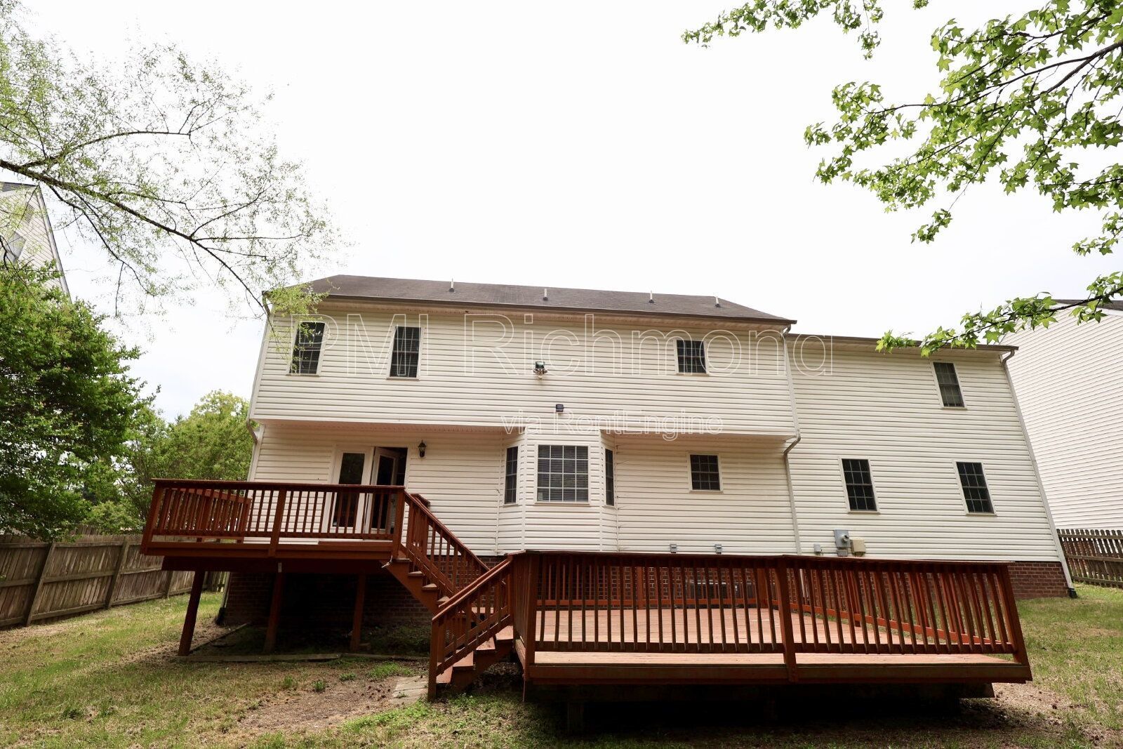 Traditional Style Single Family 4Bed Home in Chesterfield! property image