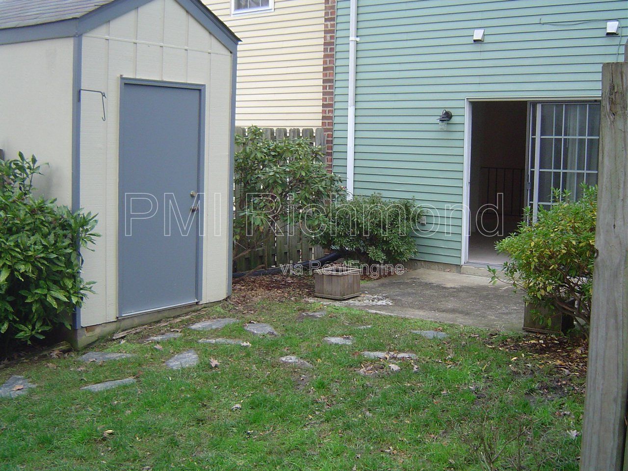 Wonderful 3 Bed, 1.5 Bath Townhouse in the West End! property image