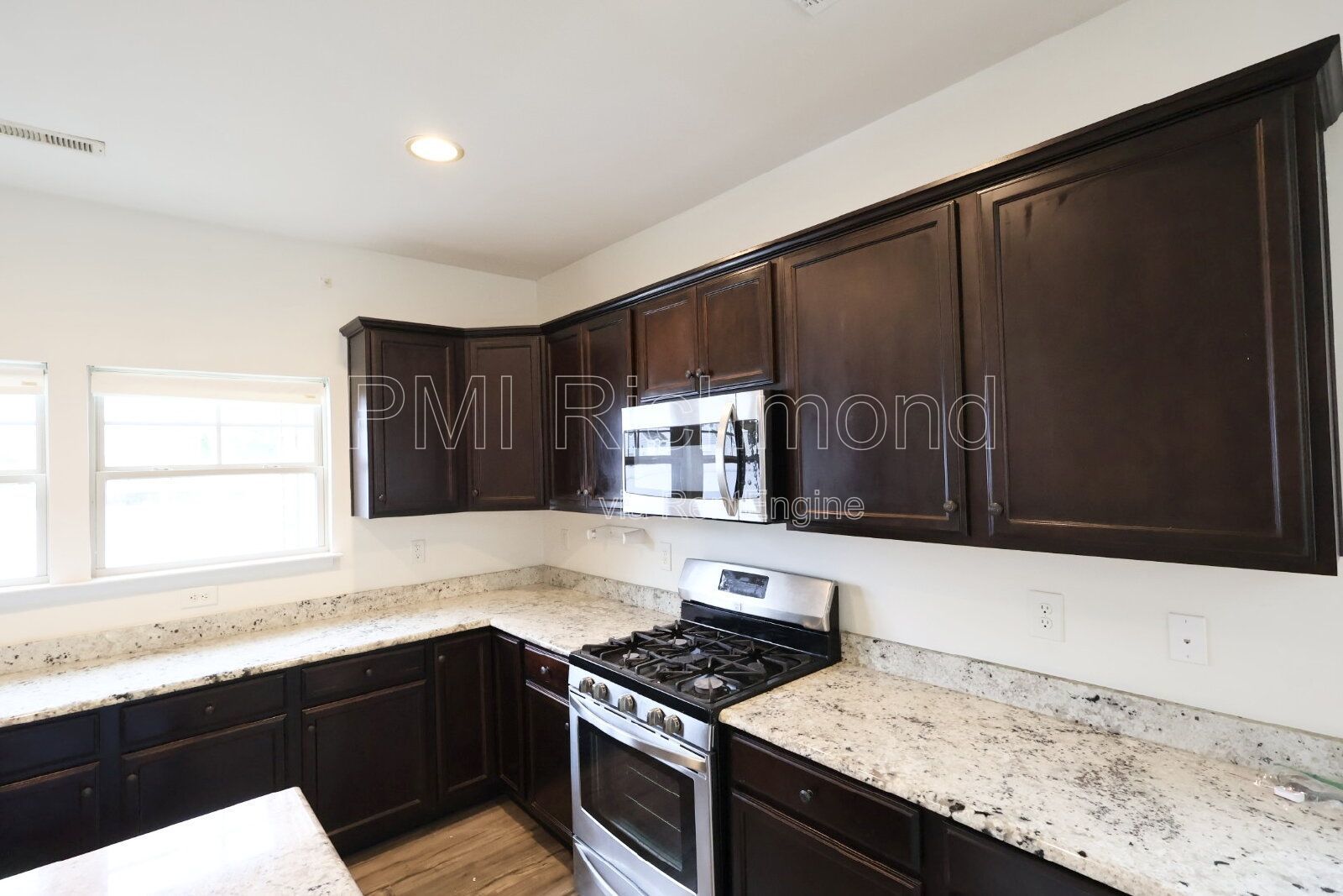 Amazing 3Bed Home with Granite Touches in Glen Allen! property image