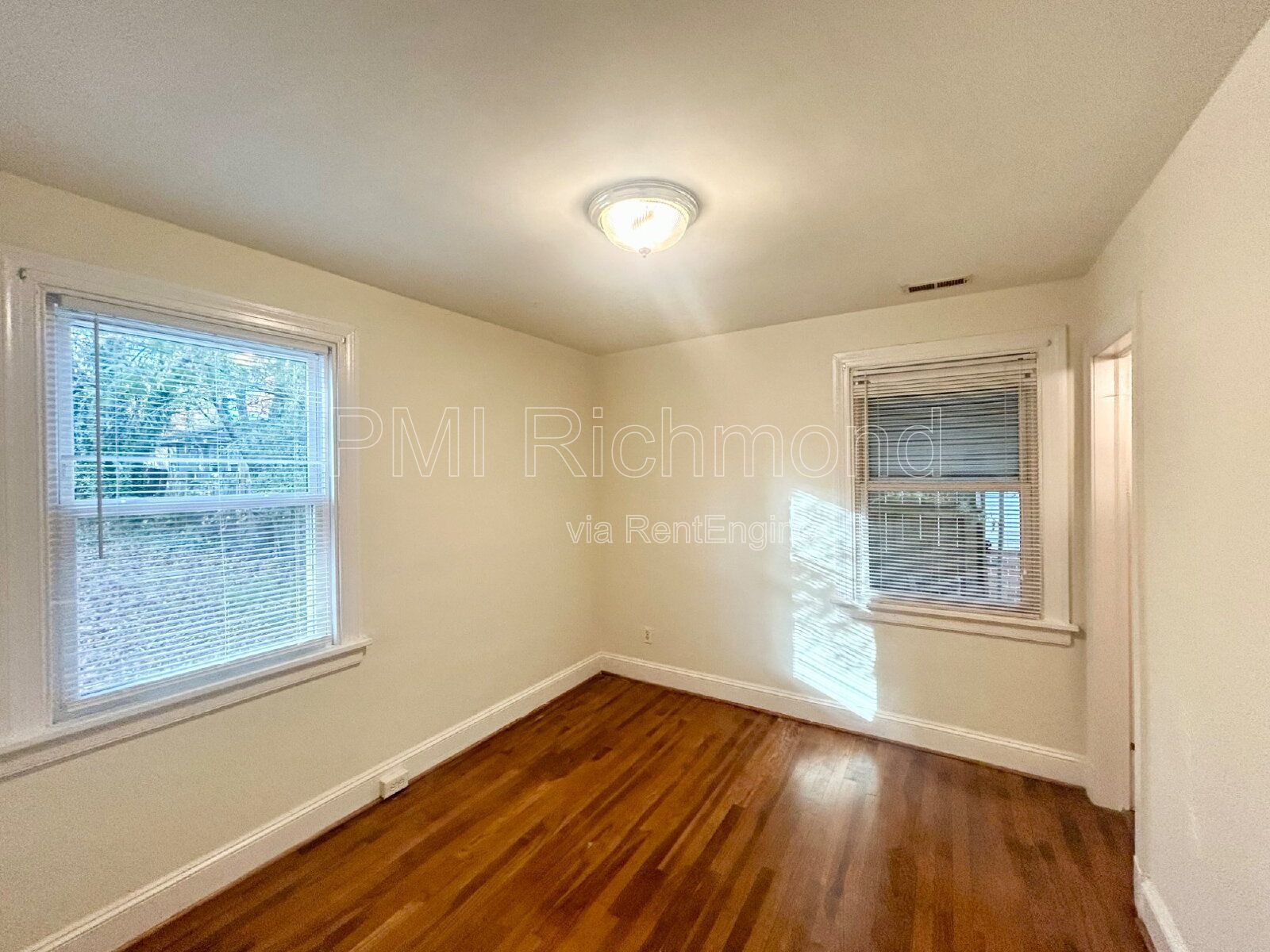 Single Family Ranch Home in the Hermitage Park Subdivision of Henrico! property image