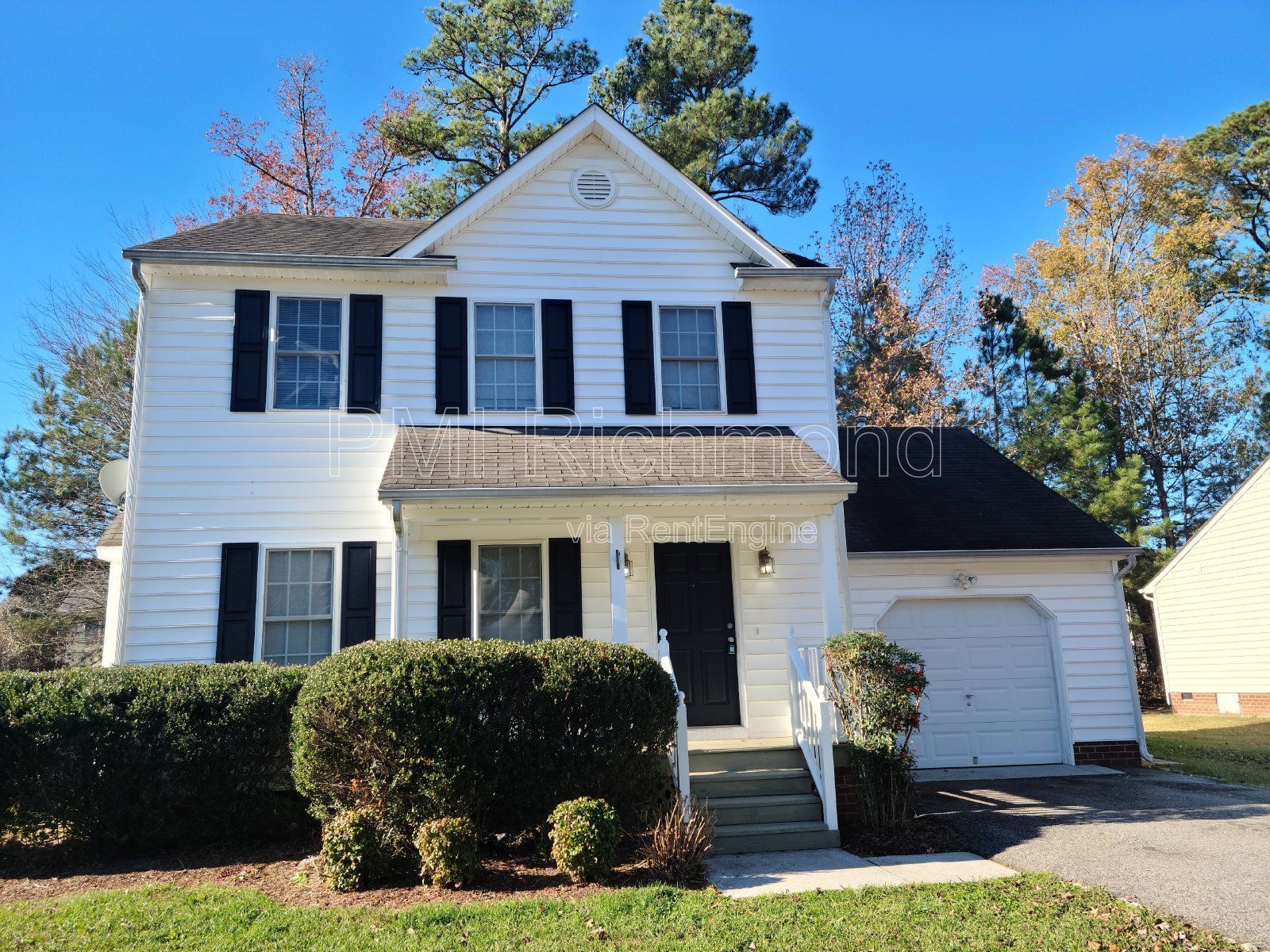 Single Family Colonial Style Home in the Cedar Grove Subdivision! property image