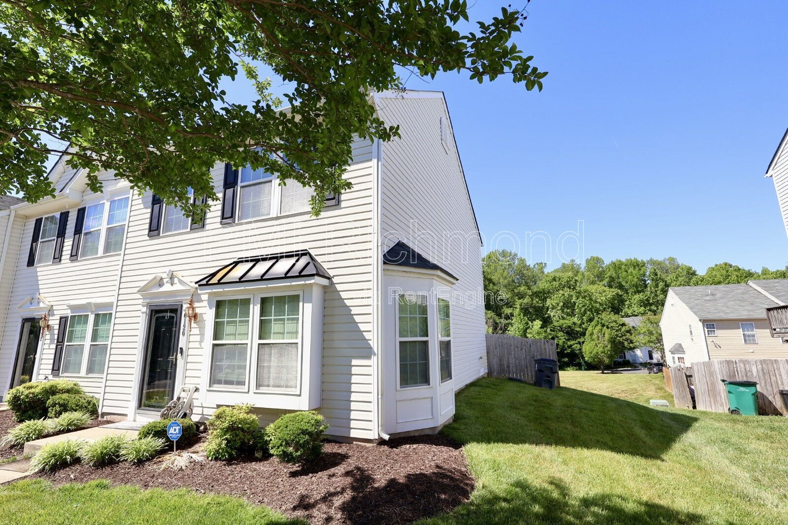 Charming 3-Bed Townhome with 1452 Sq Ft of Comfort in North Chesterfield! property image