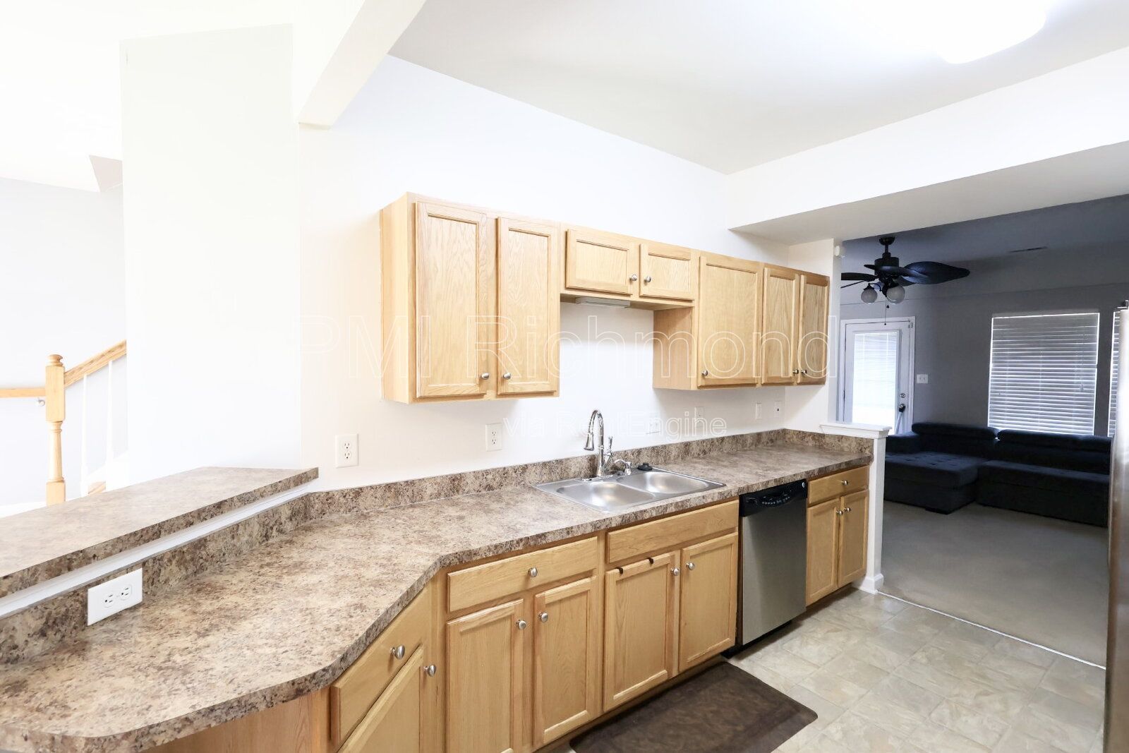 Charming 3-Bed Townhome with 1452 Sq Ft of Comfort in North Chesterfield! property image