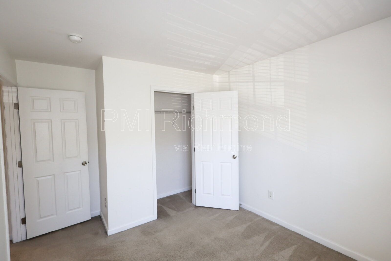 Charming 3-Bed Townhome with 1452 Sq Ft of Comfort in North Chesterfield! property image