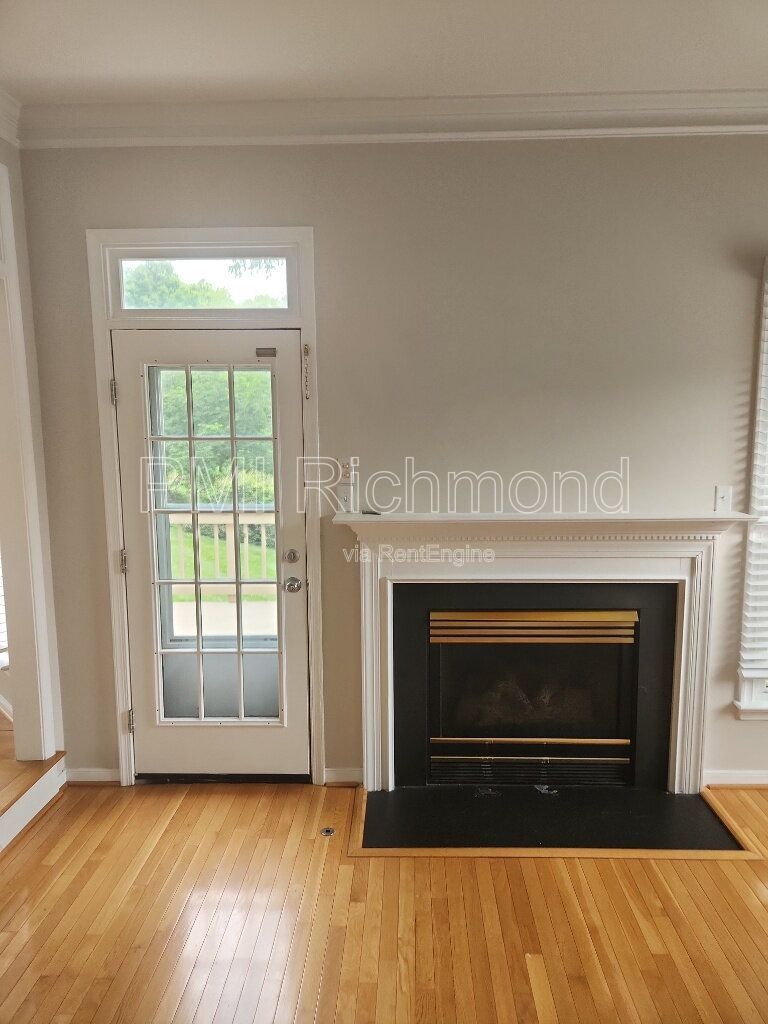 Beautiful 4-Bed Home in the Subdivision of Manor Park at Wyndhm in Glen Allen! property image