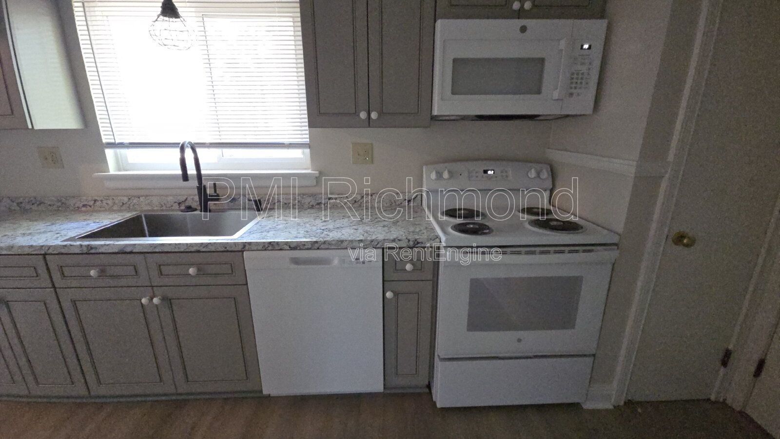 Fantastic 3 Bed, 1 Bath Brick Rancher in Richmond! property image