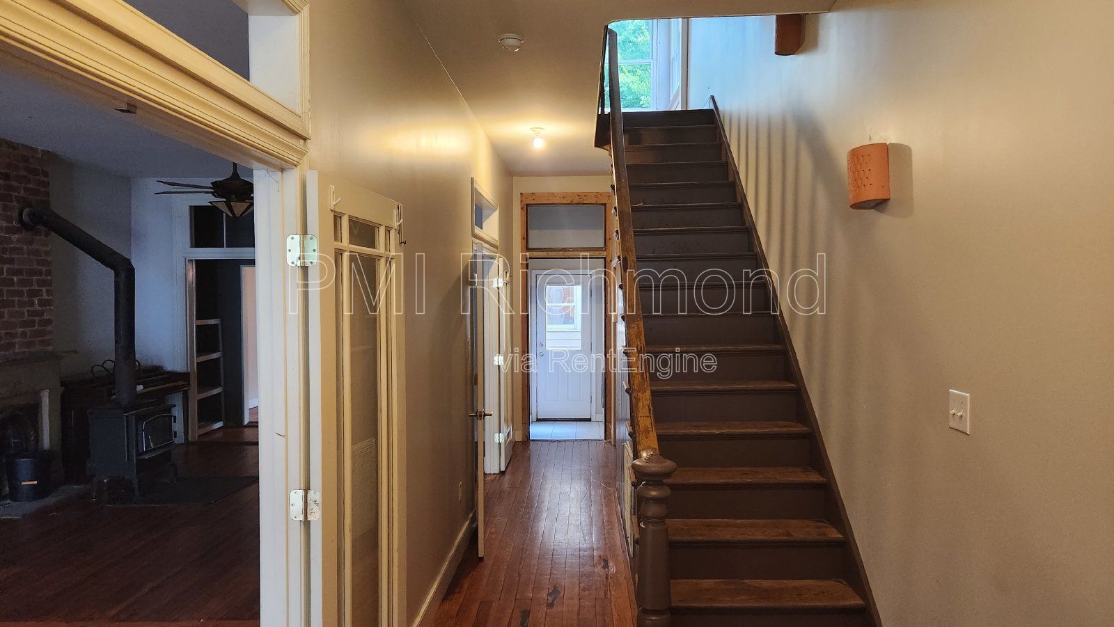 2-Story Single Family Home in Oregon Hill! property image