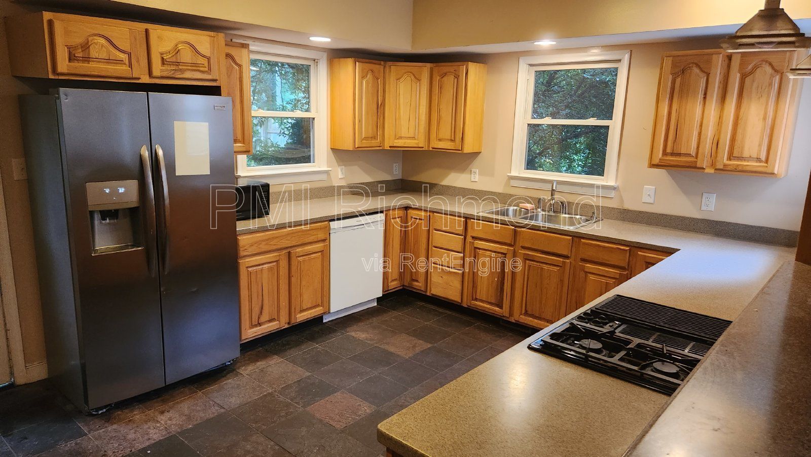 2-Story Single Family Home in Oregon Hill! property image