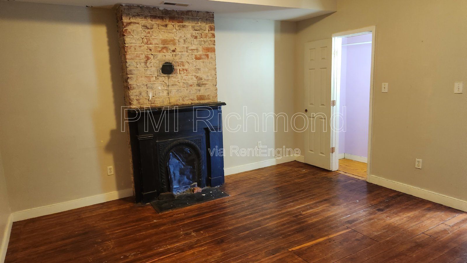 2-Story Single Family Home in Oregon Hill! property image