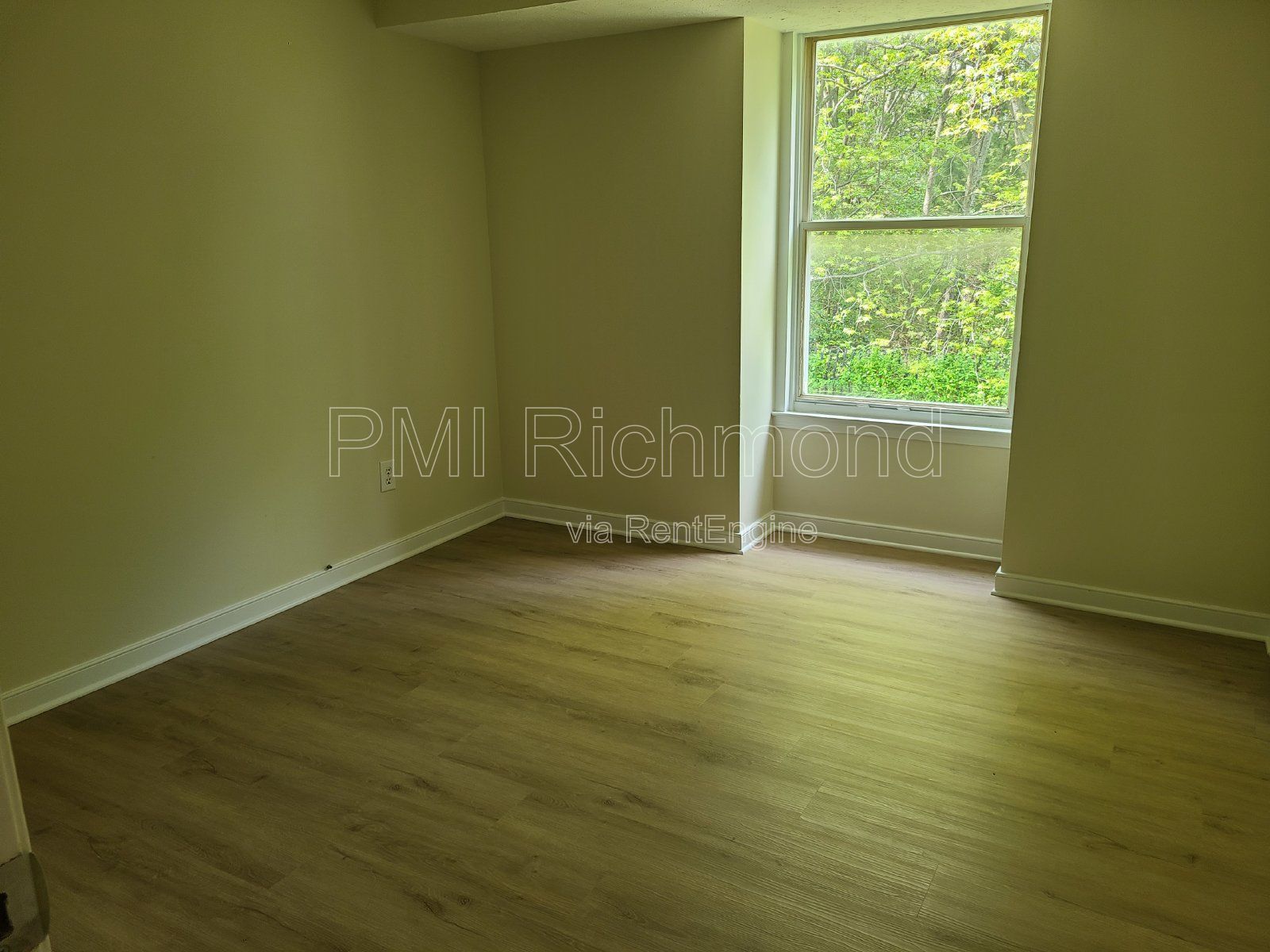Chic 2-Bed, 2-Bath Condo at 8416 Oconnor Ct #908! property image
