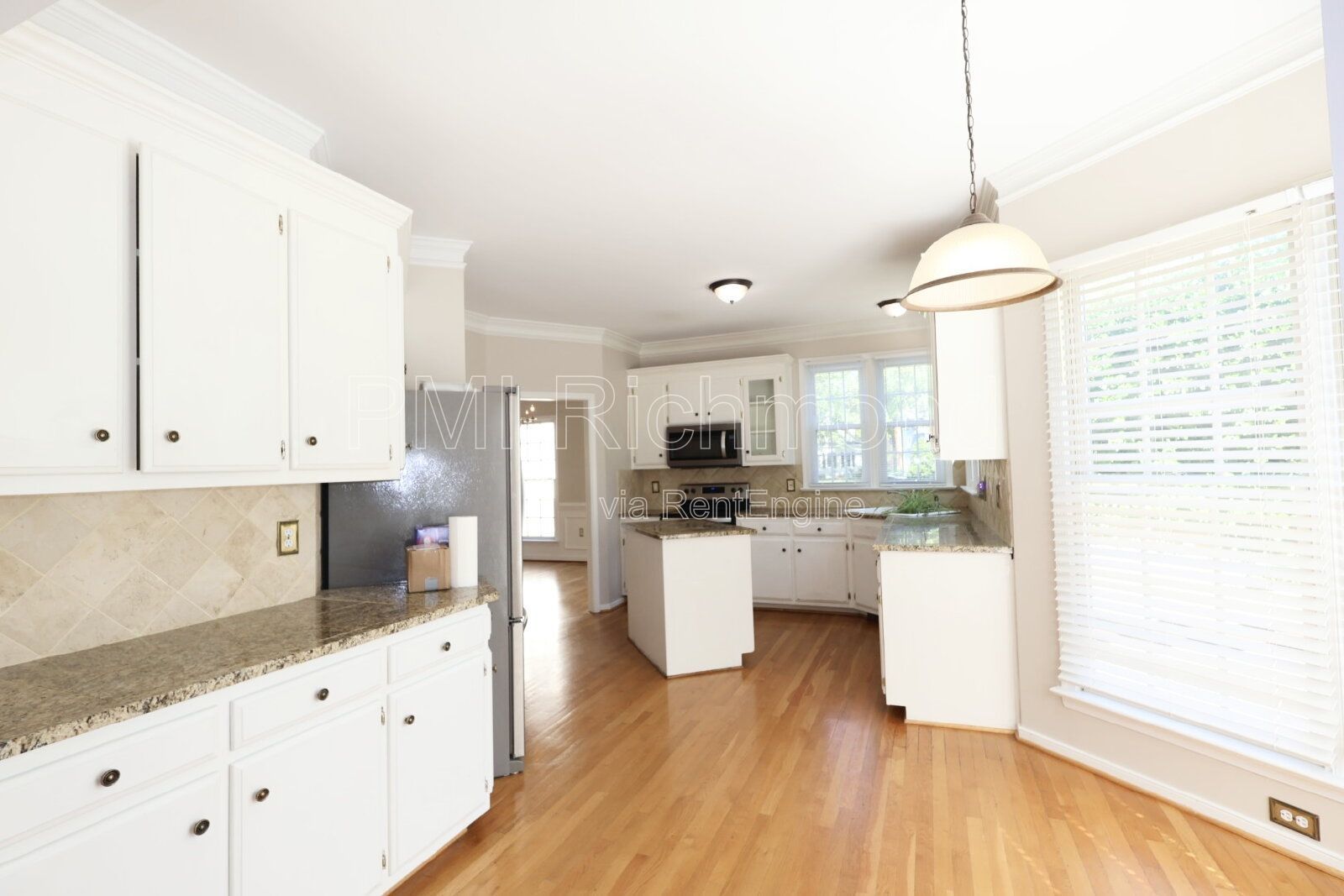 Beautiful 4-Bed Home in the Subdivision of Manor Park at Wyndhm in Glen Allen! property image
