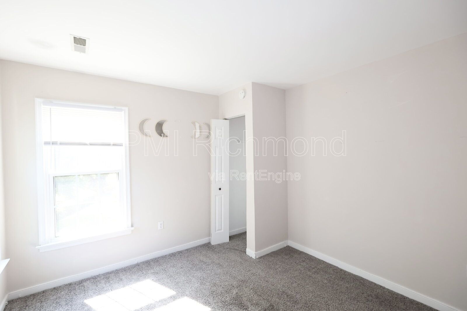 Beautiful 4-Bed Home in the Subdivision of Manor Park at Wyndhm in Glen Allen! property image