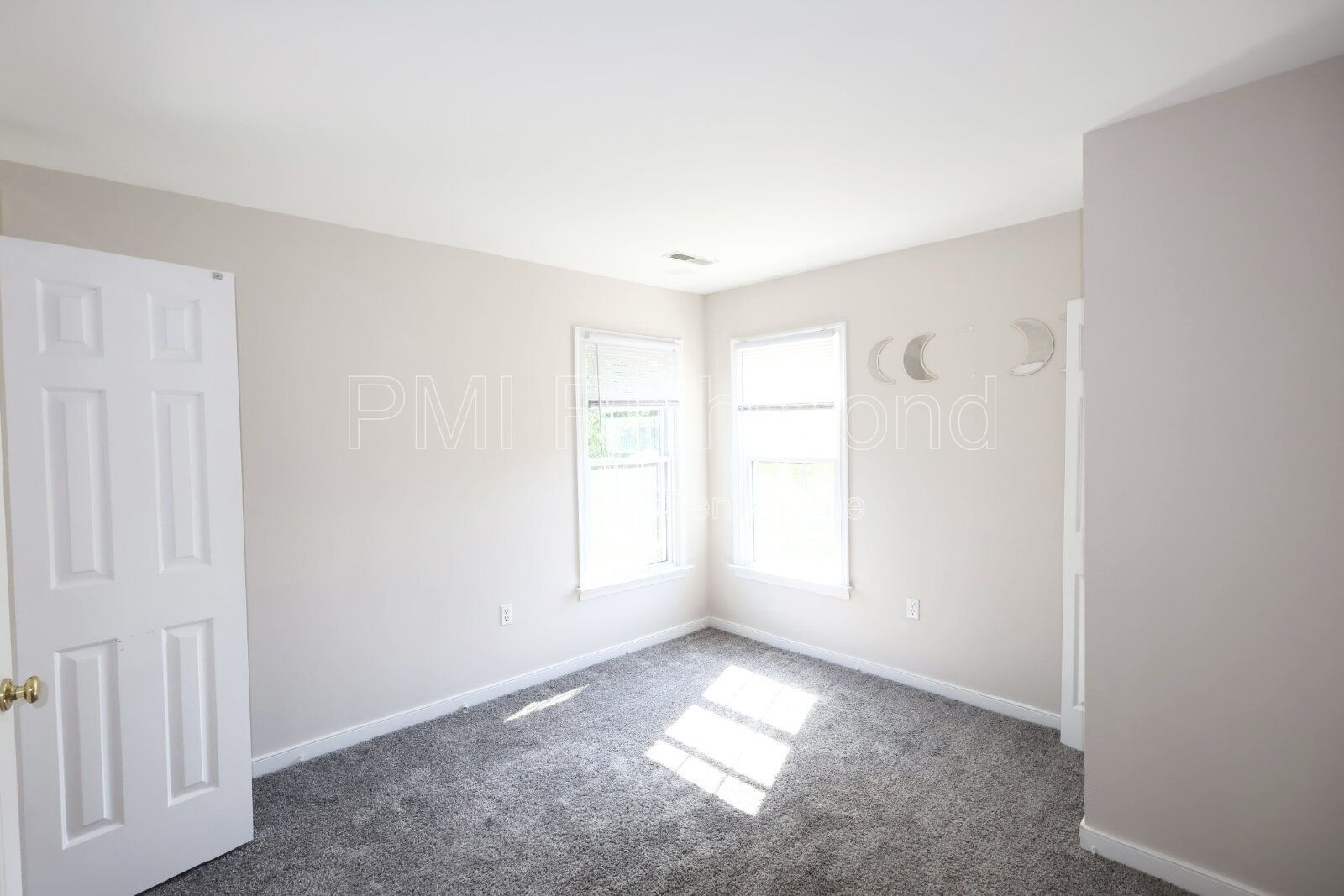 Beautiful 4-Bed Home in the Subdivision of Manor Park at Wyndhm in Glen Allen! property image