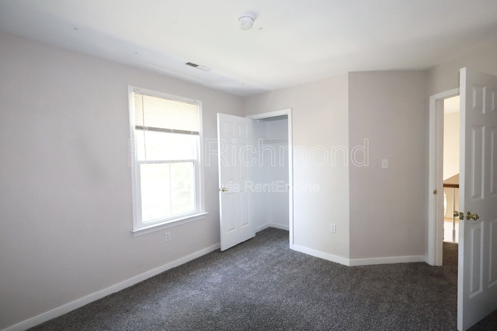 Beautiful 4-Bed Home in the Subdivision of Manor Park at Wyndhm in Glen Allen! property image